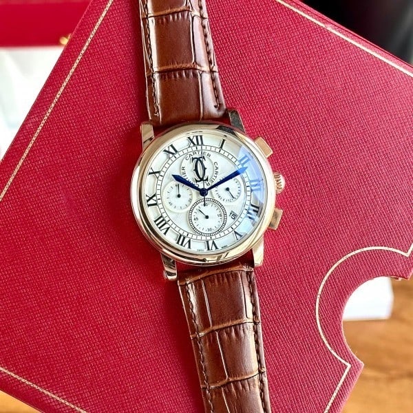 Rotonde de C_rtier Chronograph