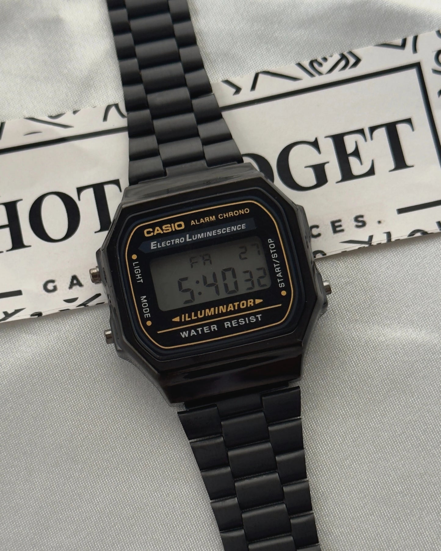 C@SIO A168WGG-1BDF Vintage Black Dial Black Stainless Steel- Unisex Watch