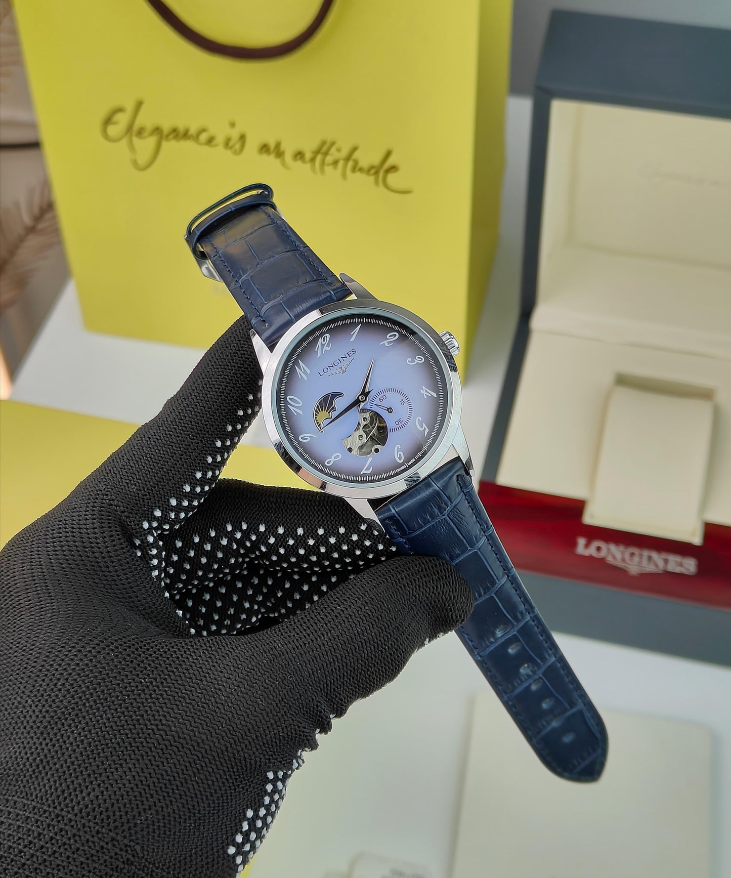 LONGI_ES AUTOMATIC WATCH A LIGHT BLUE DIAL WITH MOON PHASE COMPLICATION