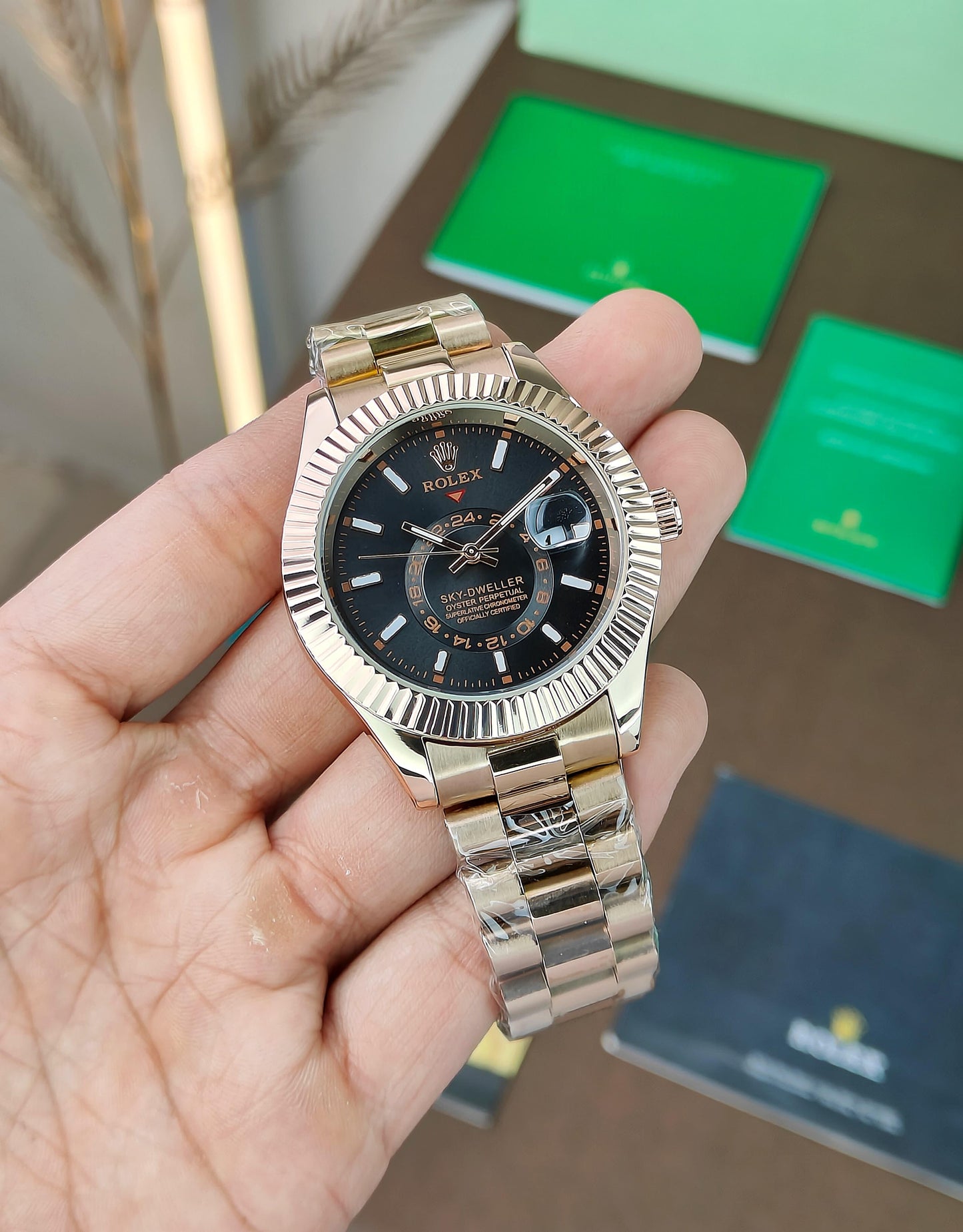RO_EX SKY-DWELLER WATCH A LUXURY WRISTWATCH EVEROSE GOLD