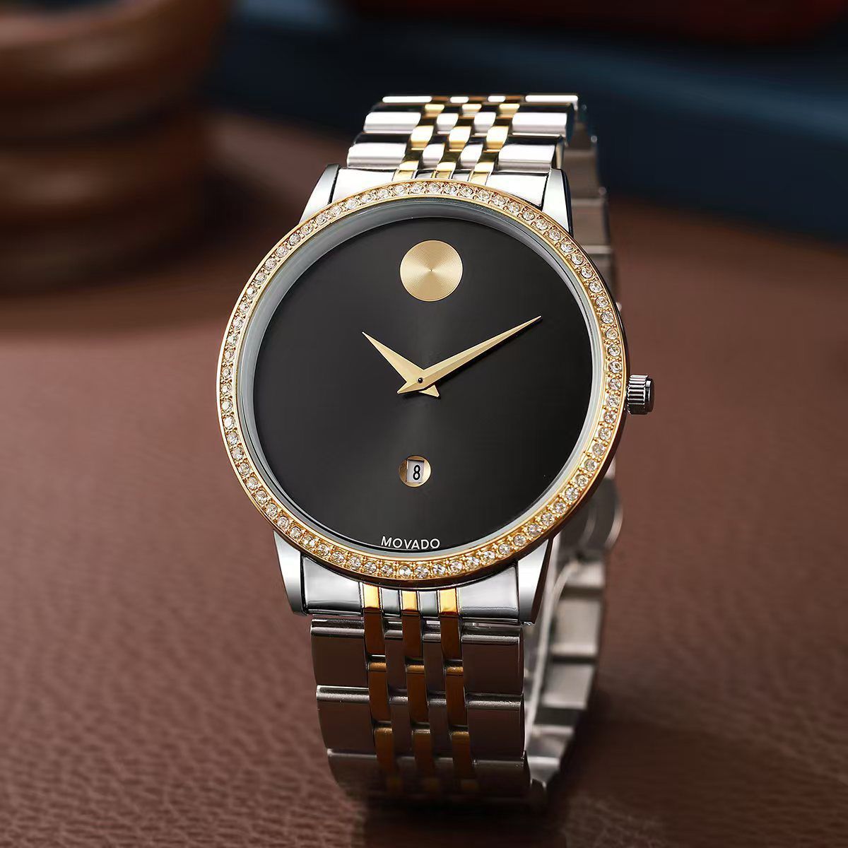 Mov@do Museum Classic Diamond 2Ton-Gold-Black