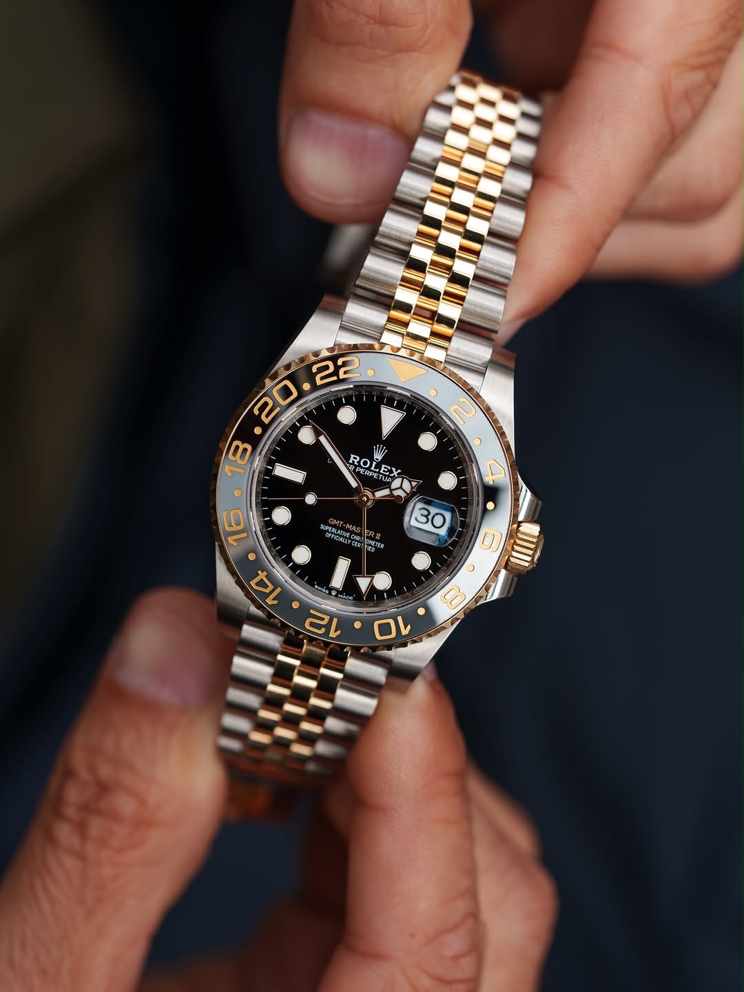 Ro_ex Gmt-master Ii A Two Tone Rolesor Cash And Jubilee Bracelet Automatic Watch 😍😍💥💥
