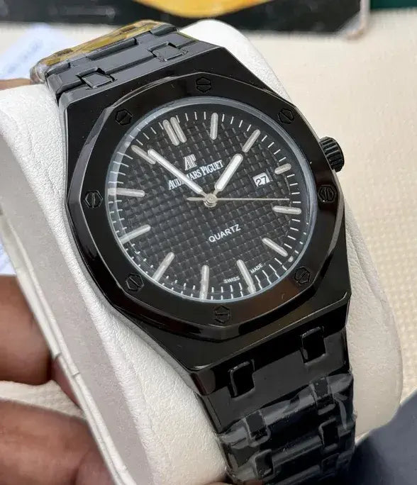 Aud_ars Piguet Royal Oak Black: A Watch of Success and Grace