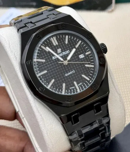 Aud_ars Piguet Royal Oak Black: A Watch of Success and Grace