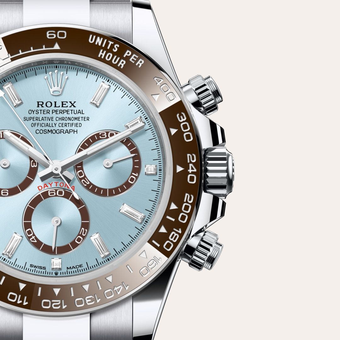 R_lex Brown Bezel Luxury Timepiece